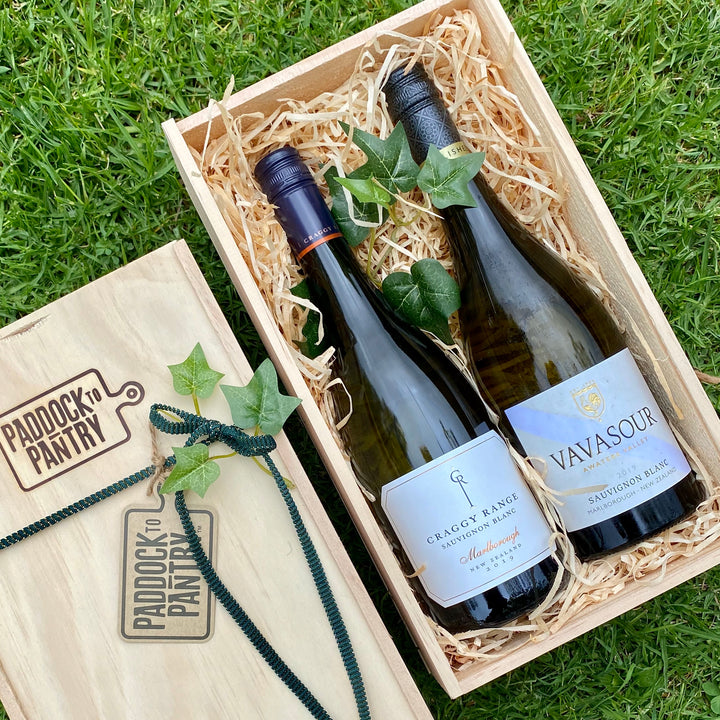 Sauvignon Blanc Wine Hamper | Auckland Grocery Delivery Get Sauvignon Blanc Wine Hamper delivered to your doorstep by your local Auckland grocery delivery. Shop Paddock To Pantry. Convenient online food shopping in NZ | Grocery Delivery Auckland | Grocery Delivery Nationwide | Fruit Baskets NZ | Online Food Shopping NZ Got something to celebrate? Celebrate it with delicious New Zealand wine! Our Sauvignon Blanc wine hamper includes Vavasour and Craggy Range so is sure to delight. We deliver Gift Baskets Auc